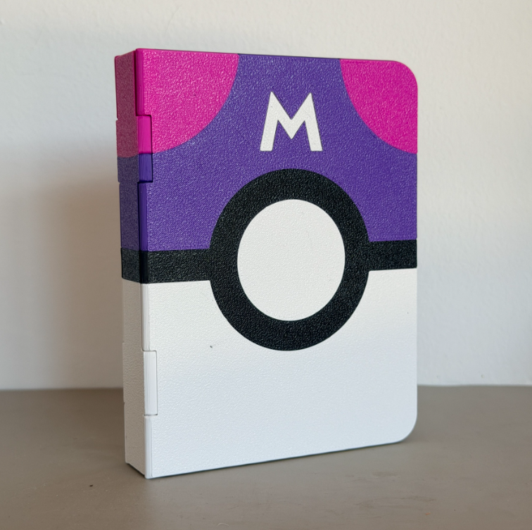 Classeur Premium 6 Cartes Toploader 3"x4 – Édition Master Ball