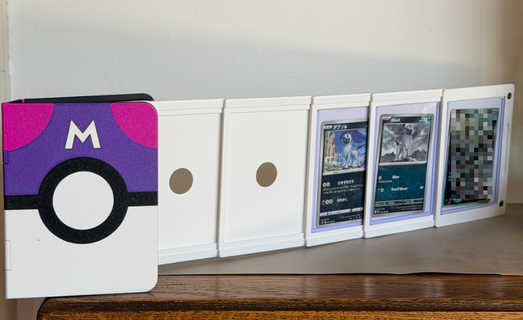 Classeur Premium 6 Cartes Toploader 3"x4 – Édition Master Ball